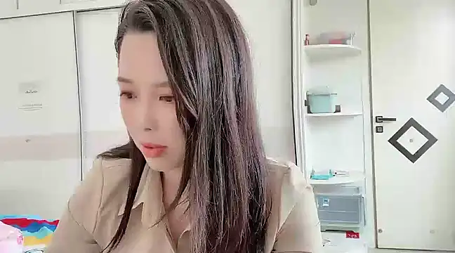 美女kk_lele在线直播