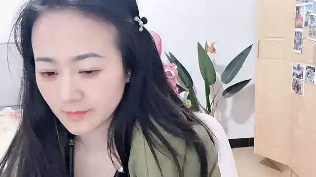 美女fanfan-FF在线直播