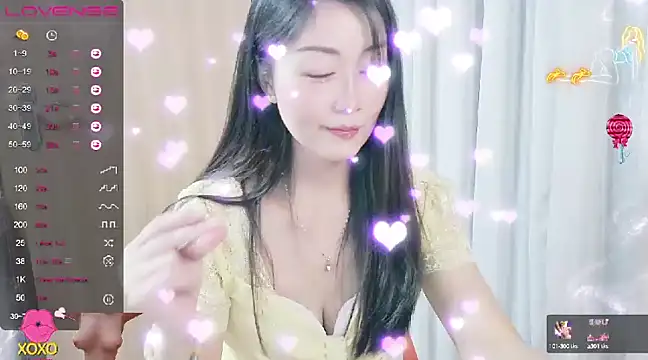 美女CindyHK在线直播