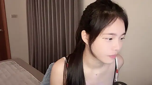 美女Qaz42799在线直播