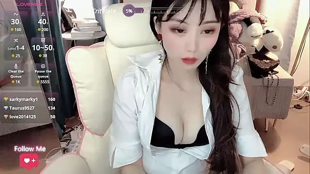 美女hamei88在线直播