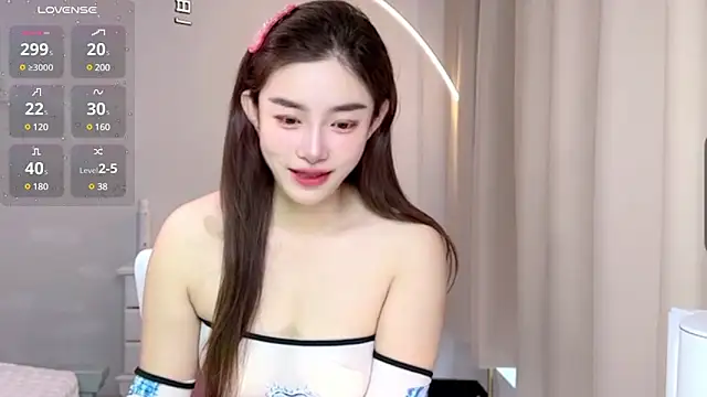 美女qiaomei_在线直播