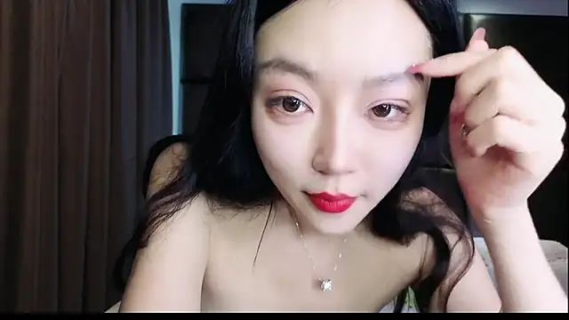 美女MichelleTong在线直播