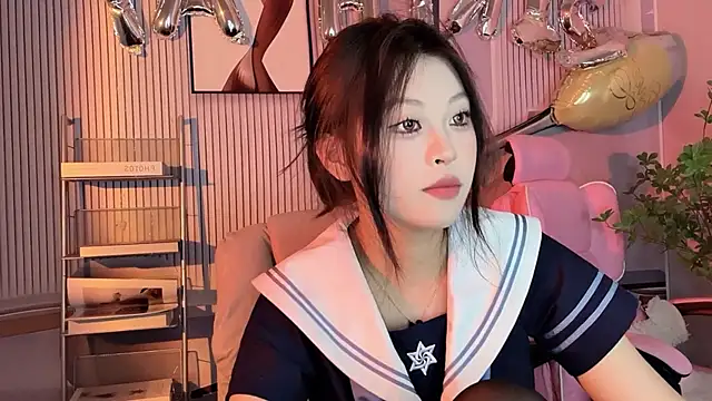 美女xiaomiao_在线直播