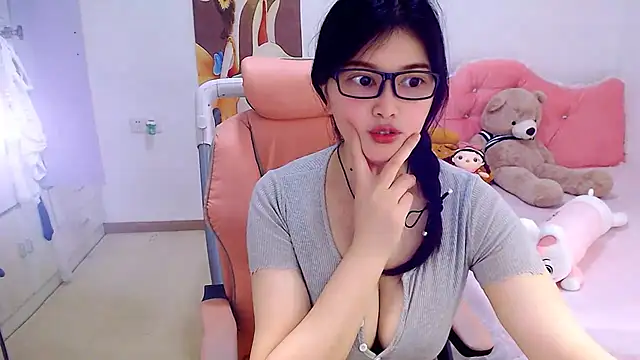 美女Little-sweet在线直播