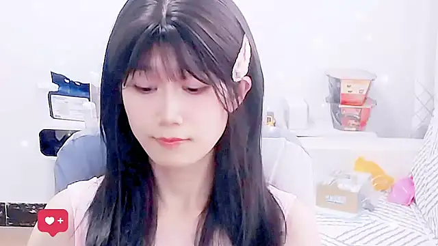 美女Normaleleven在线直播