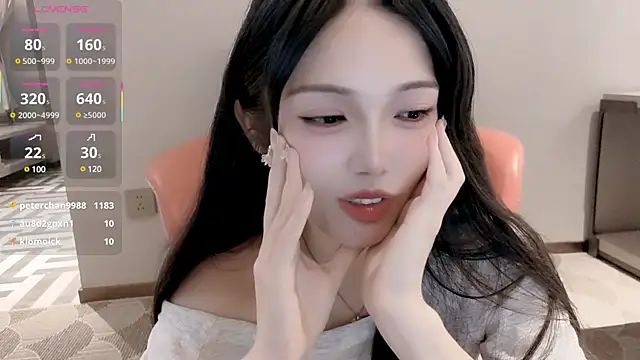 美女XueNi-888在线直播