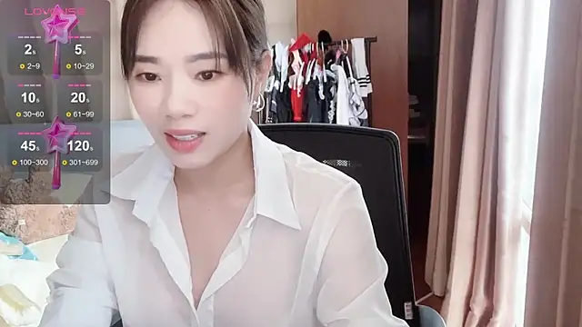 美女ttkx666在线直播