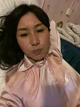 美女huier88在线直播