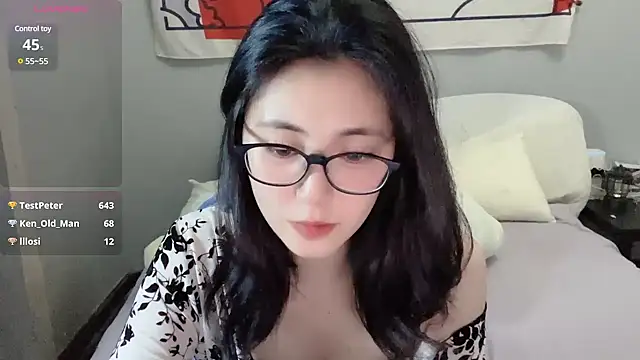 美女xiaokeai-baby在线直播