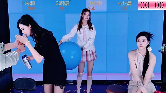 美女happyo69在线直播