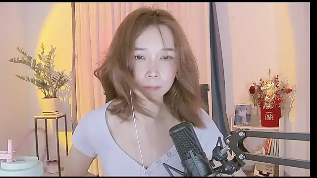 美女Amity-ox在线直播