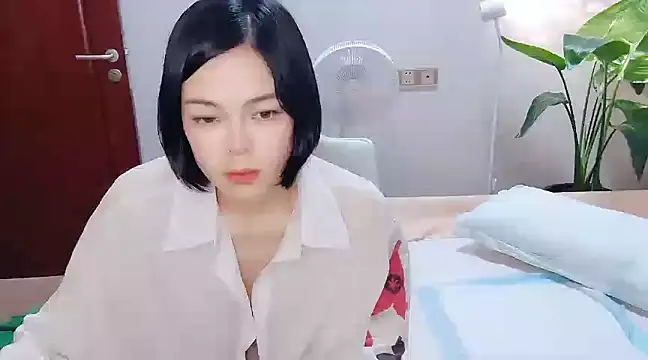 美女Linda-LL在线直播