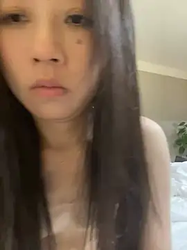 美女haiyan125216在线直播