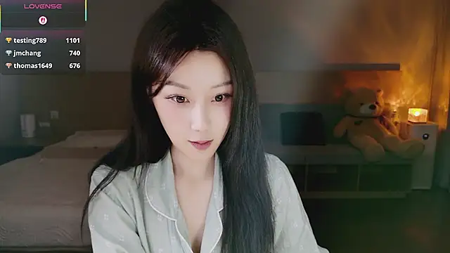 美女Lucky-baby在线直播