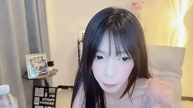 美女Bella-175在线直播