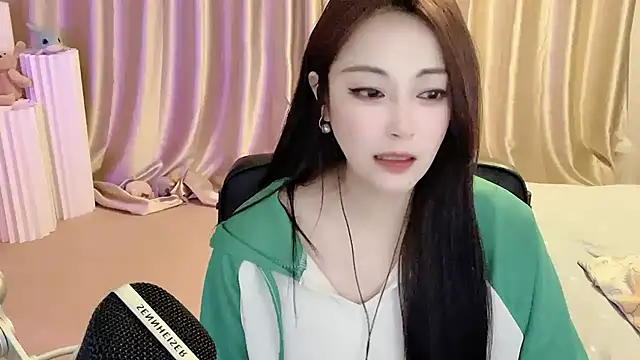 美女Daisy-77在线直播