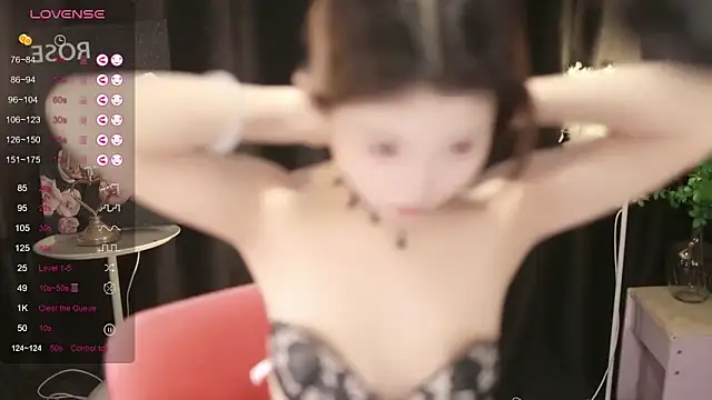 美女nannan521131在线直播