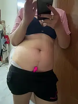 美女dingzeing25在线直播