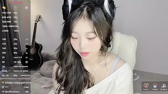 美女yukiyyuu44在线直播