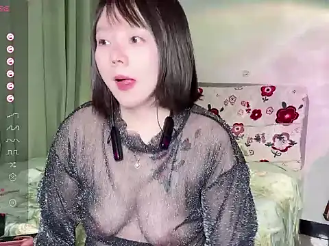 美女cherrysnow1314在线直播