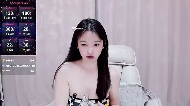 美女CN-Babycat在线直播