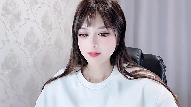 美女VIWVI在线直播