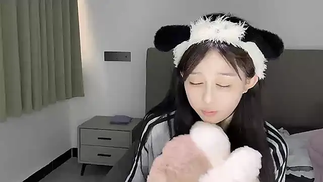 美女Coisini_55在线直播