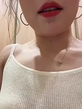 美女Game_yoyo在线直播