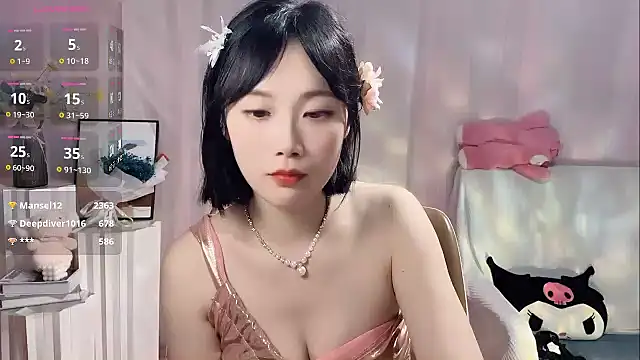 美女LaoSHI-999在线直播