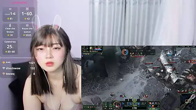 美女yuki3366在线直播
