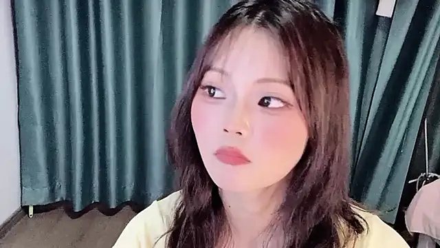 美女sissieoz在线直播