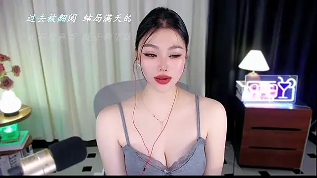 美女Lilith-by在线直播