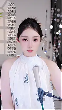 美女Summer-Momo在线直播