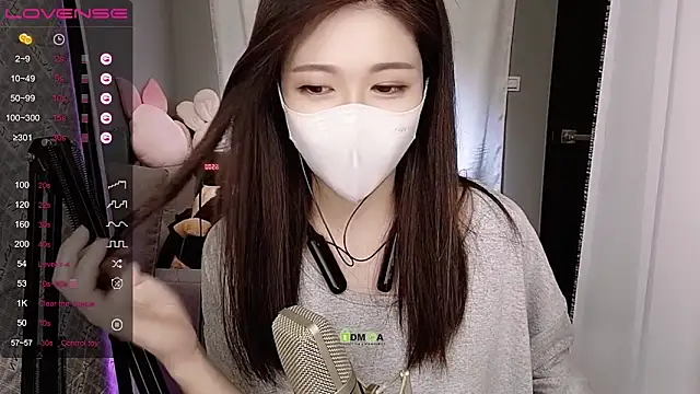 美女tw_lala在线直播