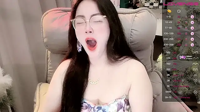 美女Monica-888在线直播