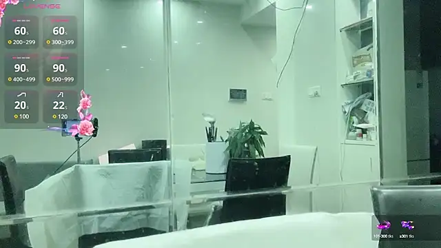 美女Alien1227在线直播