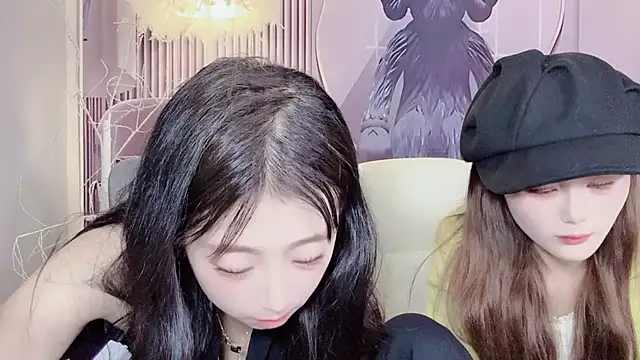 美女jiangjiang_caicai在线直播