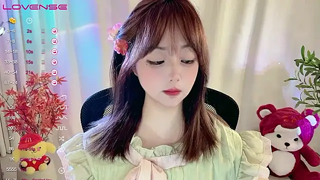 美女Echo-21在线直播