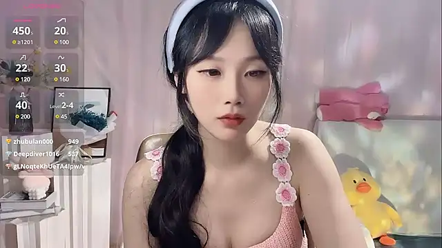 美女LaoSHI-999在线直播