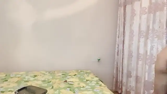 美女Z30966903S在线直播