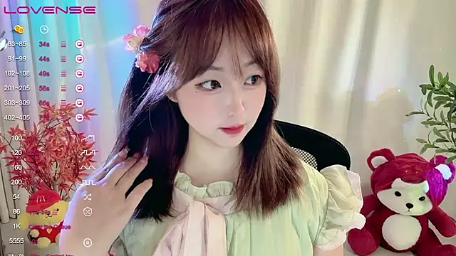 美女Echo-21在线直播