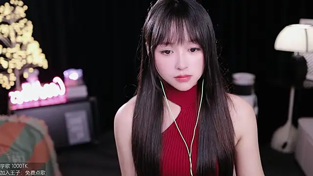 美女coward_by在线直播