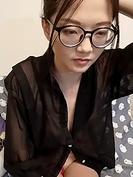 美女Lu_Nana在线直播