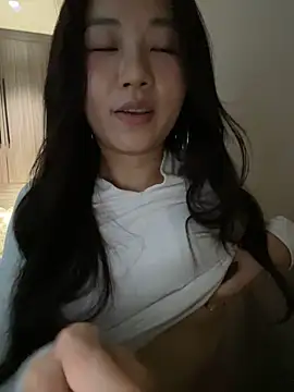 美女haiyan125216在线直播