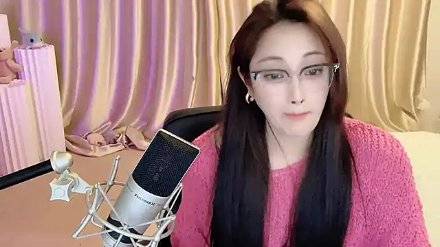 美女Daisy-77在线直播