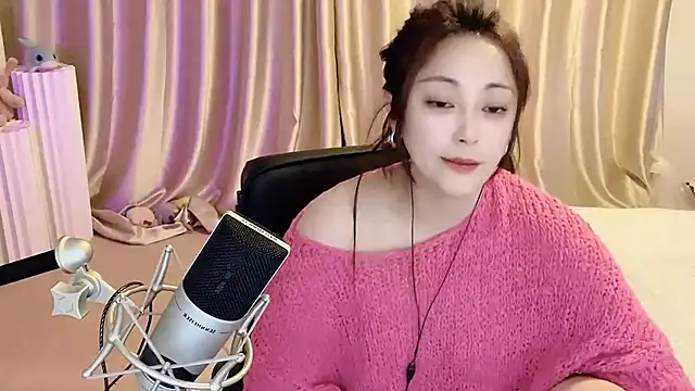 美女Daisy-77在线直播