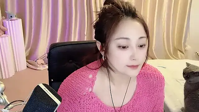美女Daisy-77在线直播