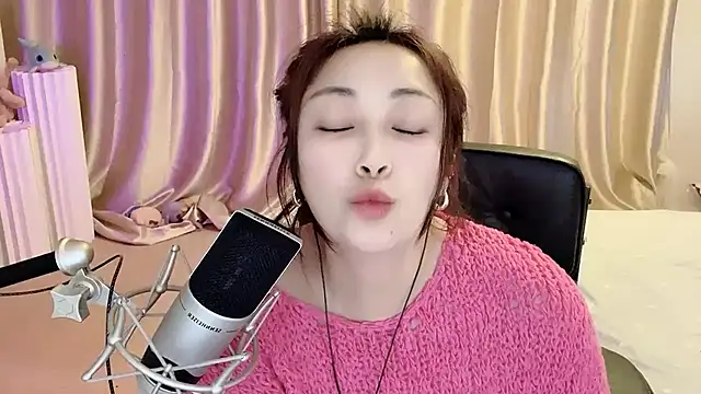 美女Daisy-77在线直播