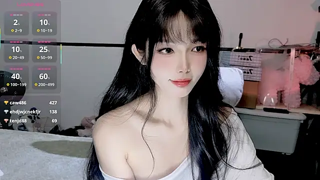 美女XueNi-888在线直播